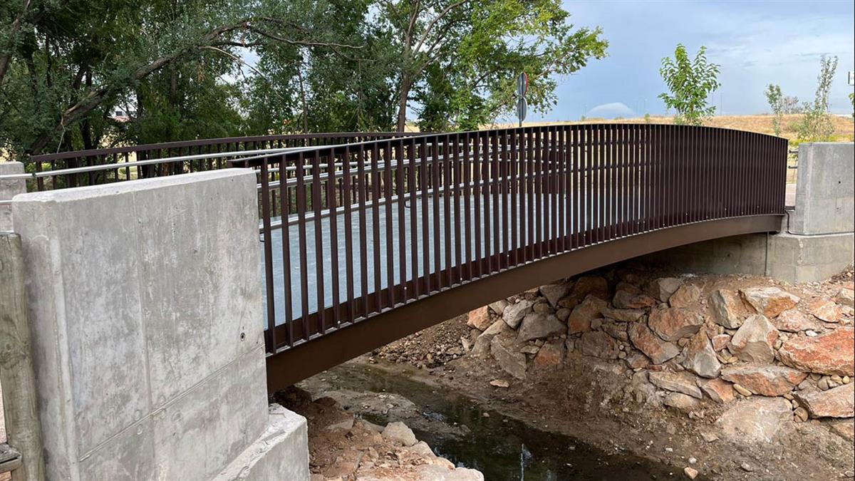 Nueva Pasarela Peatonal En Arroyo Camarmilla De Alcala SoyDe