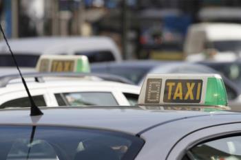 Los taxistas también colaboran en la asistencia sanitaria a domicilio