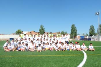 Más de 70 niños disfrutarán, durante el mes de julio, del Campus de Fútbol en nuestro municipio