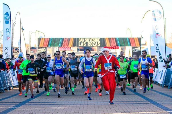 La prueba, en plenas fechas navideñas, recorre en su IX edición Las Rozas con un ambiente festivo