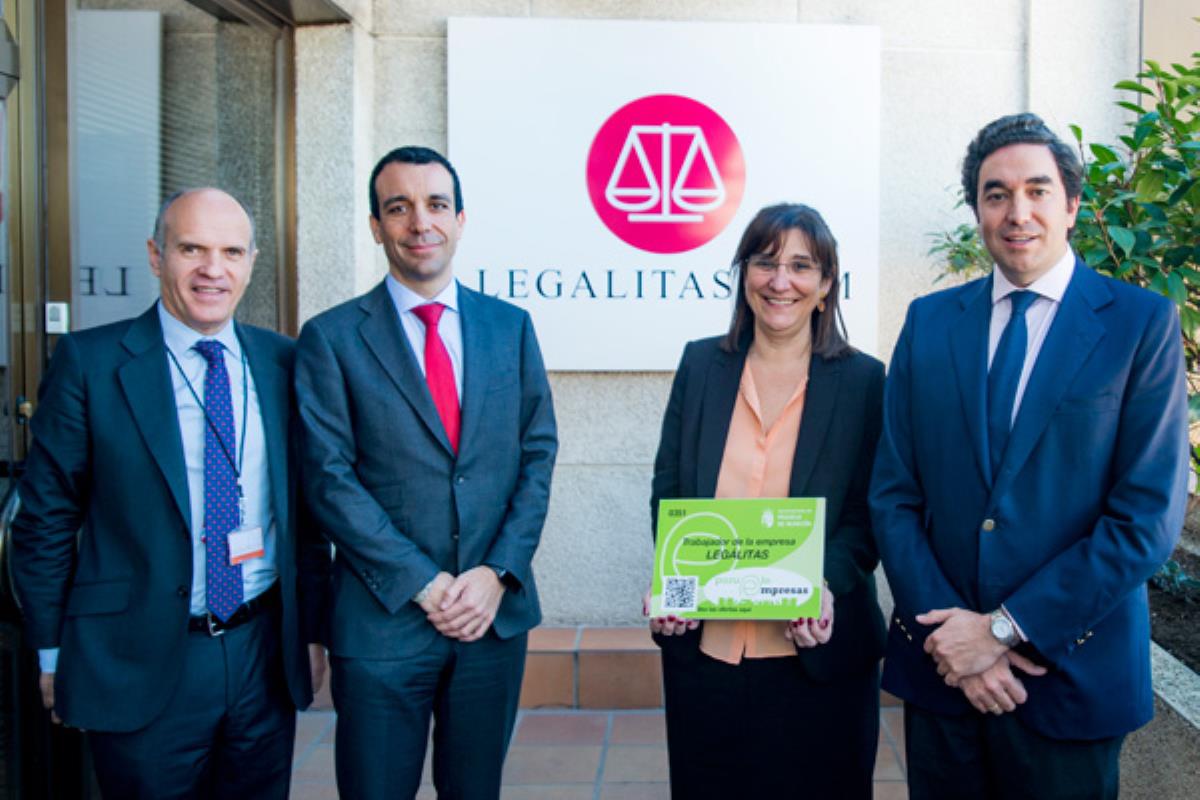 La alcaldesa de Pozuelo, Susana Pérez Quislant, visitó las instalaciones