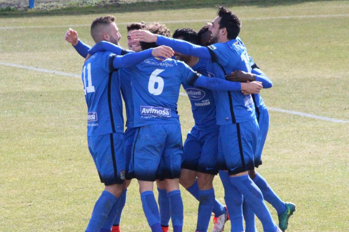 El C.F. Fuenlabrada busca ser el primer equipo madrileño en ganar la Copa Federación