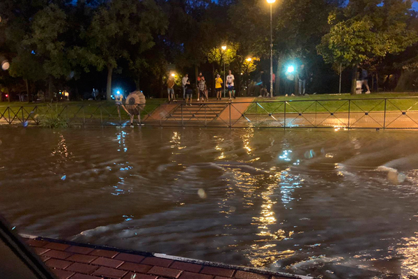 La ciudad contó con un dispositivo de más de 100 personas y 40 vehículos para cubrir las incidencias