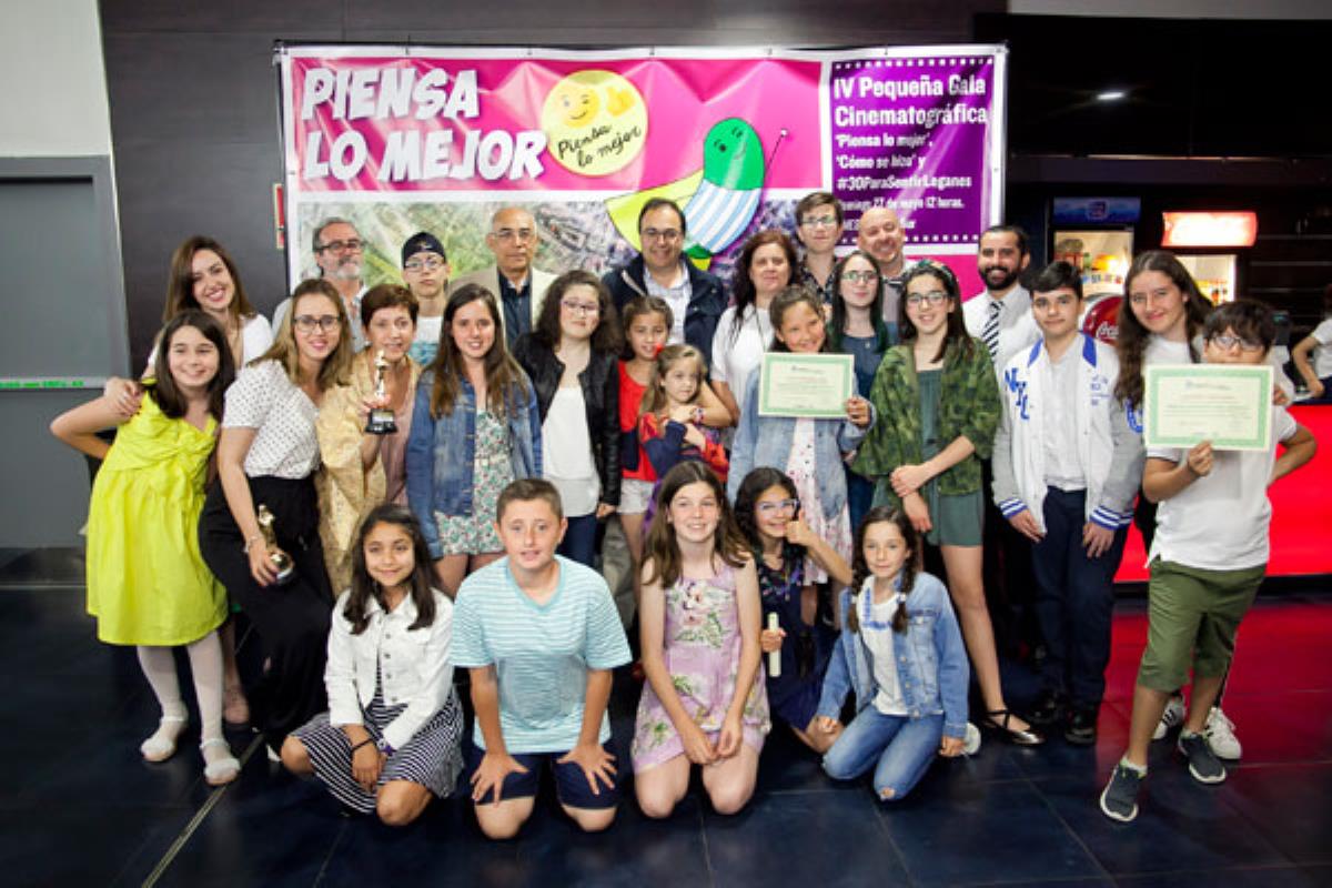 Los participantes en estos cortometrajes pertenecen a los talleres de cine organizados por la Concejalía de Educación, Infancia  y Servicios Sociales 