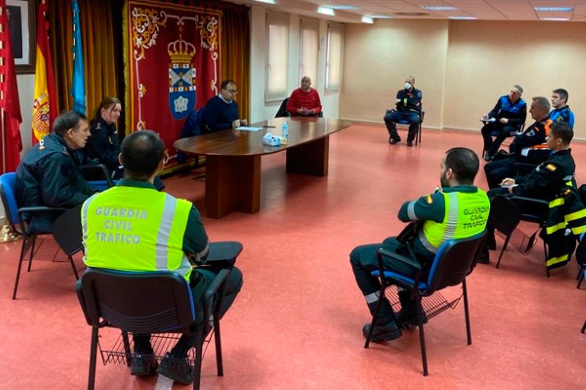 Así se acordó en la reunión mantenido por el alcalde con los servicios de seguridad de la ciudad