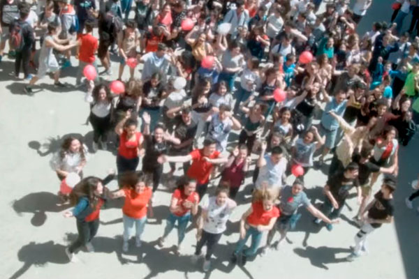 Los alumnos del IES Cardenal Cisneros bailarán su coreografía bajo el lema 'Su vida corre por tus venas'