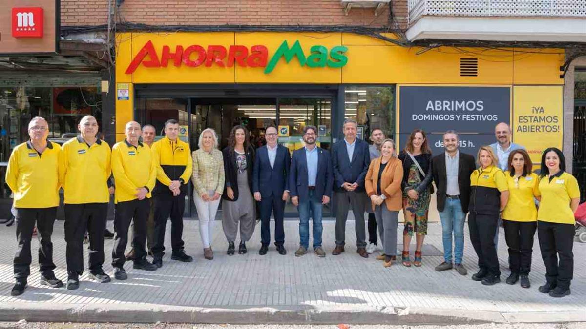 Se ha reabierto la tienda ubicada en la calle Pajar 5-7