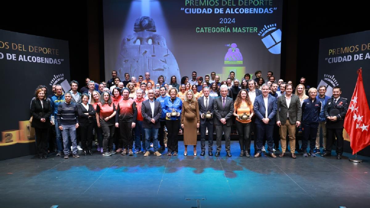 Los premios fueron entregados por la alcaldesa Rocío García y el concejal de Deportes 