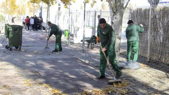 El municipio contrata a una cuarentena de personas para puestos administrativos, técnicos y de oficio