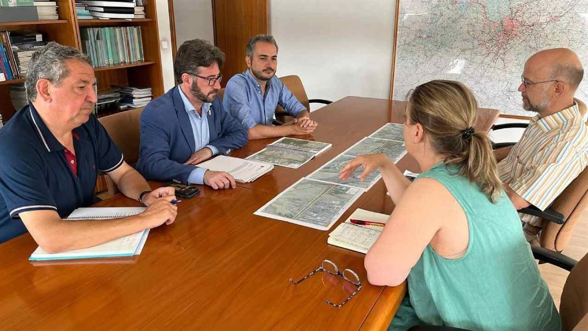 El ayuntamiento se ha reunido con la Directora de Demarcación de Carreteras del Estado