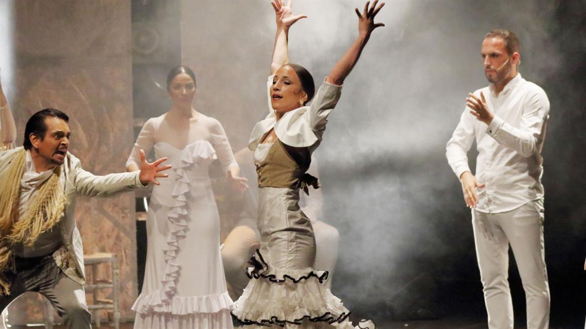 También se podrá disfrutar de actuaciones en vivo y baile flamenco