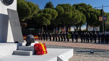 Boadilla del Monte inaugura una rotonda homenajeando a las unidades de intervención policial 