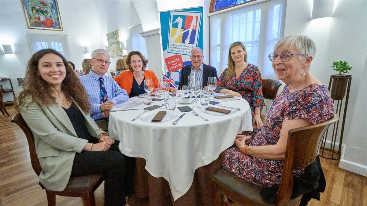 Evento donde estuvo presente la Asociación Cultural de Hermanamientos como miembros de su junta directiva 