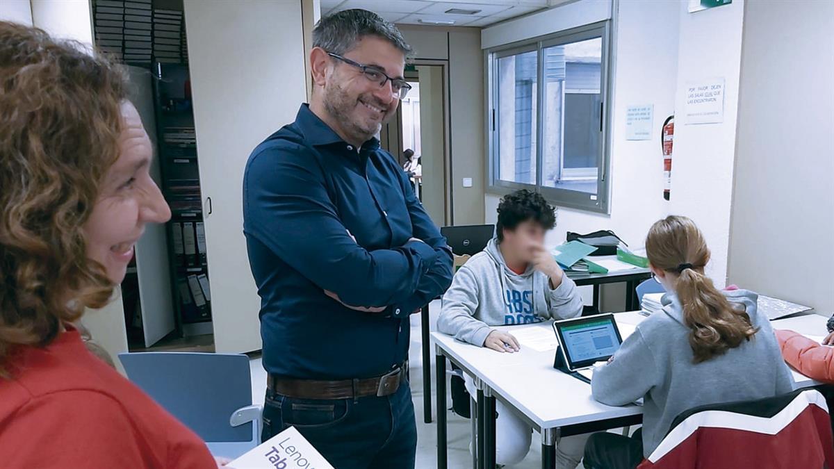 Dentro del VII Concurso de Buenas Prácticas Municipales en la prevención e intervención frente al absentismo y en la mejora de la convivencia escolar