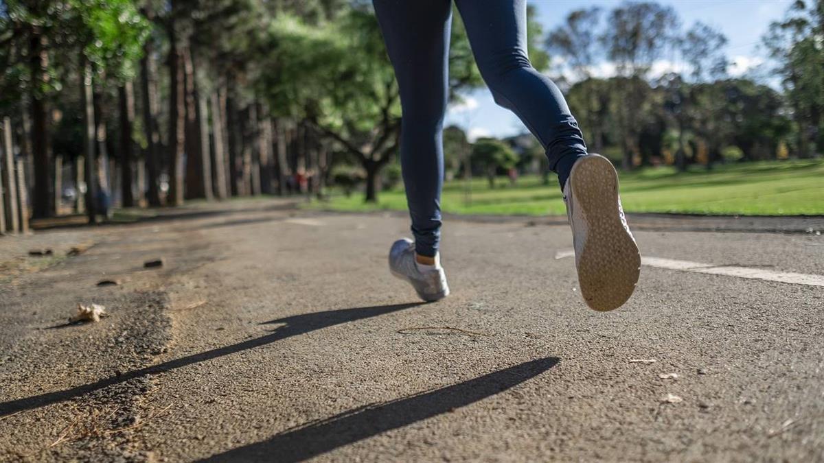 El programa de ocio alternativo para público adolescente y joven tiene lugar durante los fines de semana de julio y septiembre a partir de las 21:00 horas
