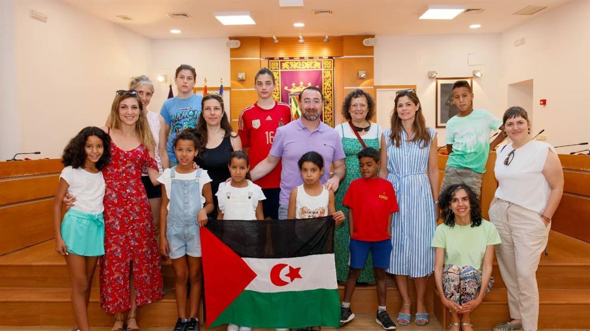 Estarán este verano con familias de acogida mediante el programa “Vacaciones en Paz”