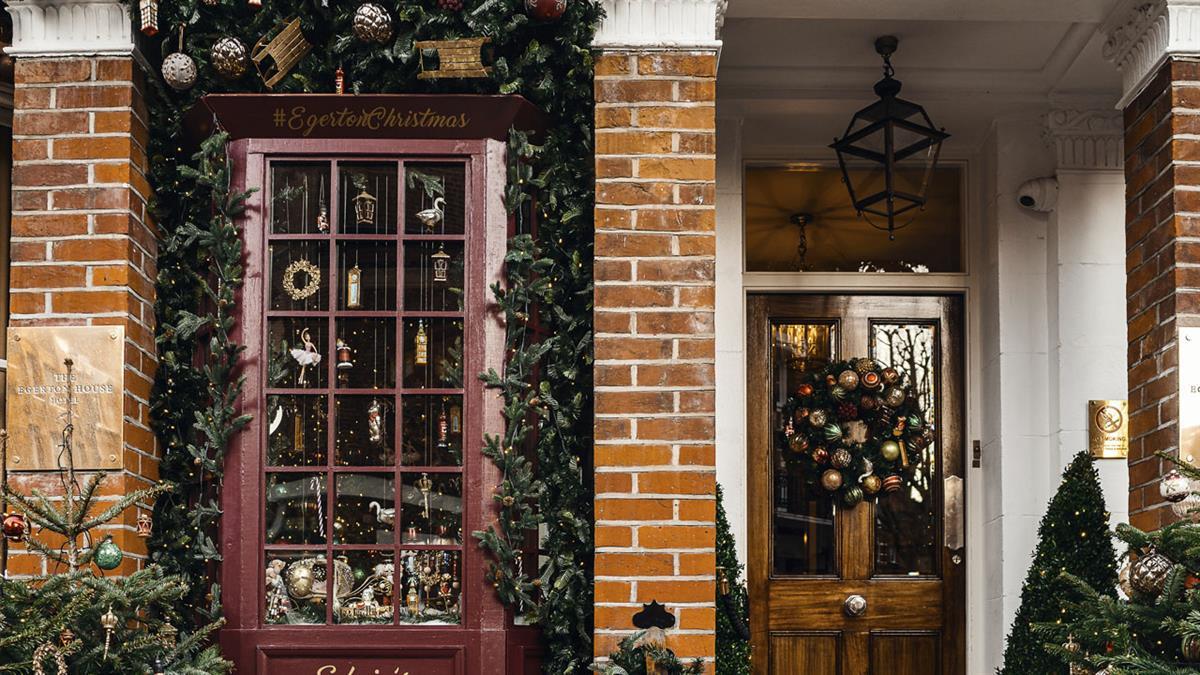 El Ayuntamiento elaborará un mapa de los balcones y ventanas mejor decoradas