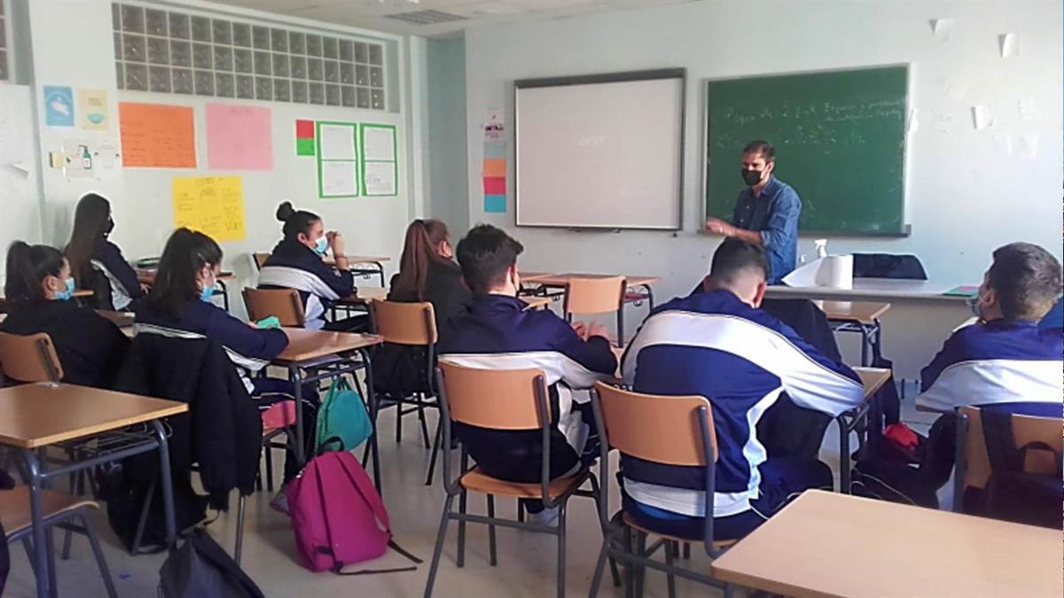 Se realizan en el IES Luis García Berlanga, Rafael Alberti, María Moliner y Manuel de Falla, así como en el colegio Doroteo Hernández
