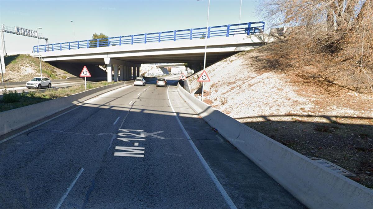 El Pleno Municipal ha aprobado por unanimidad esta propuesta de desdoblar una carretera con un "peligro real y potencial"