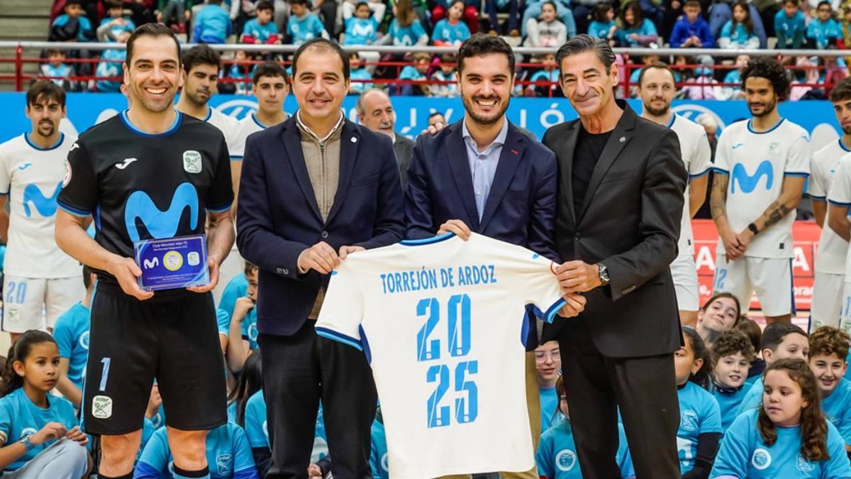 Más de 1.500 escolares han disfrutado junto a los jugadores de la Gira Movistar Megacracks