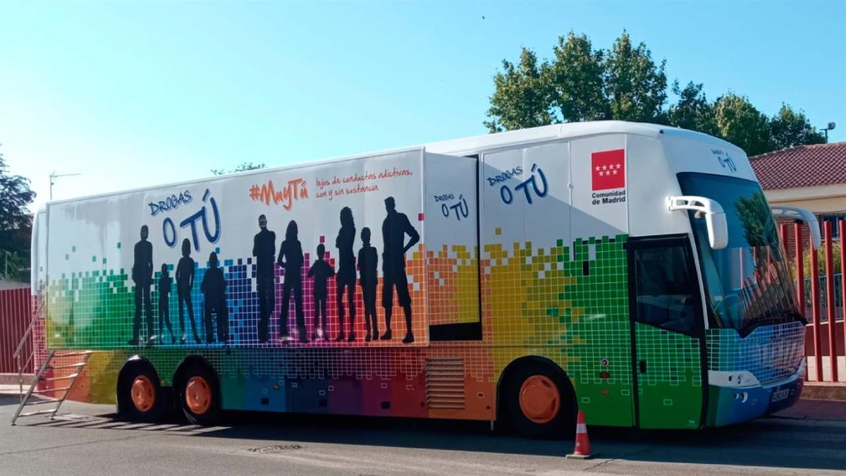 El simulador del bus ‘Drogas o tú’ te lo enseña en distintos puntos de la Comunidad de Madrid