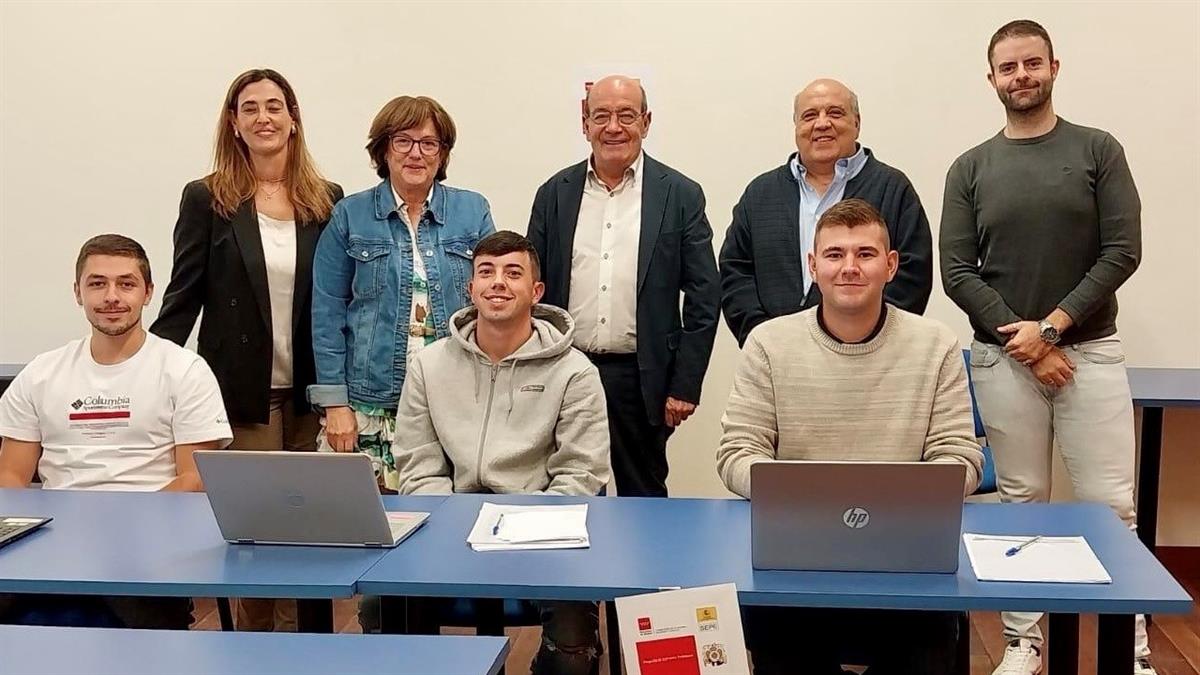 Tres nuevos trabajadores se han incorporado durante 8 meses a la plantilla municipal