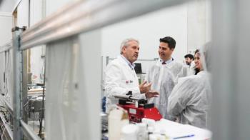 El centro ha recibido la visita del consejero de Educación, Ciencia y Universidades, Emilio Viciana