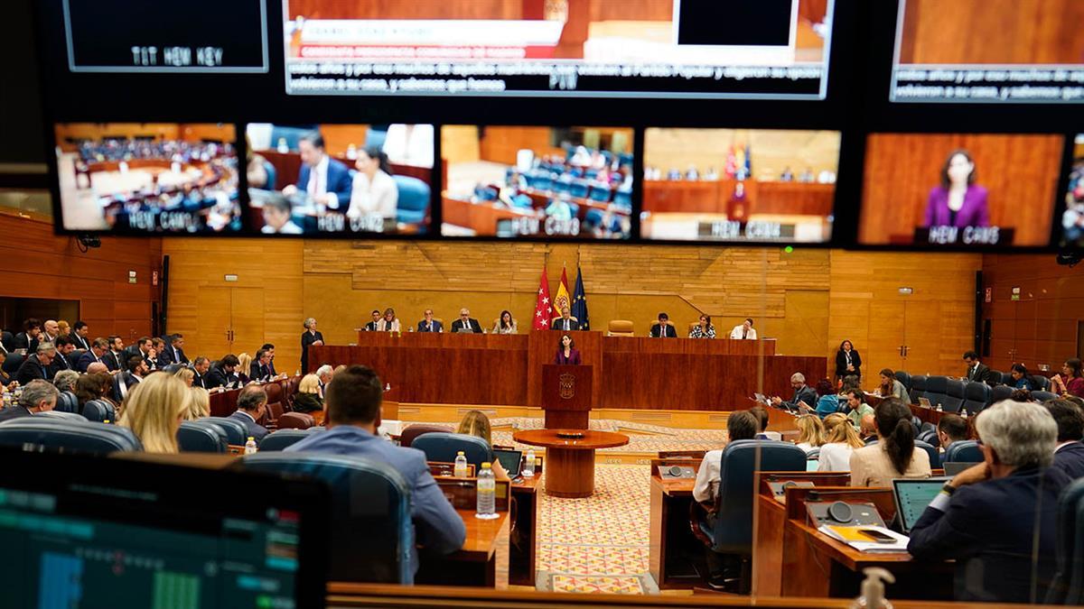 Primer enfrentamiento en la Asamblea de Madrid entre Más Madrid y PP