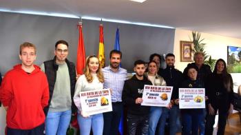 Junto a ellos, también se han entregado los premios del sorteo entre los vecinos participantes