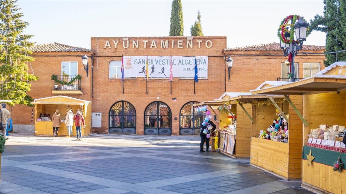 Diversos comerciantes que traerán sus productos artesanos, como velas, ropa, jabones o bisutería