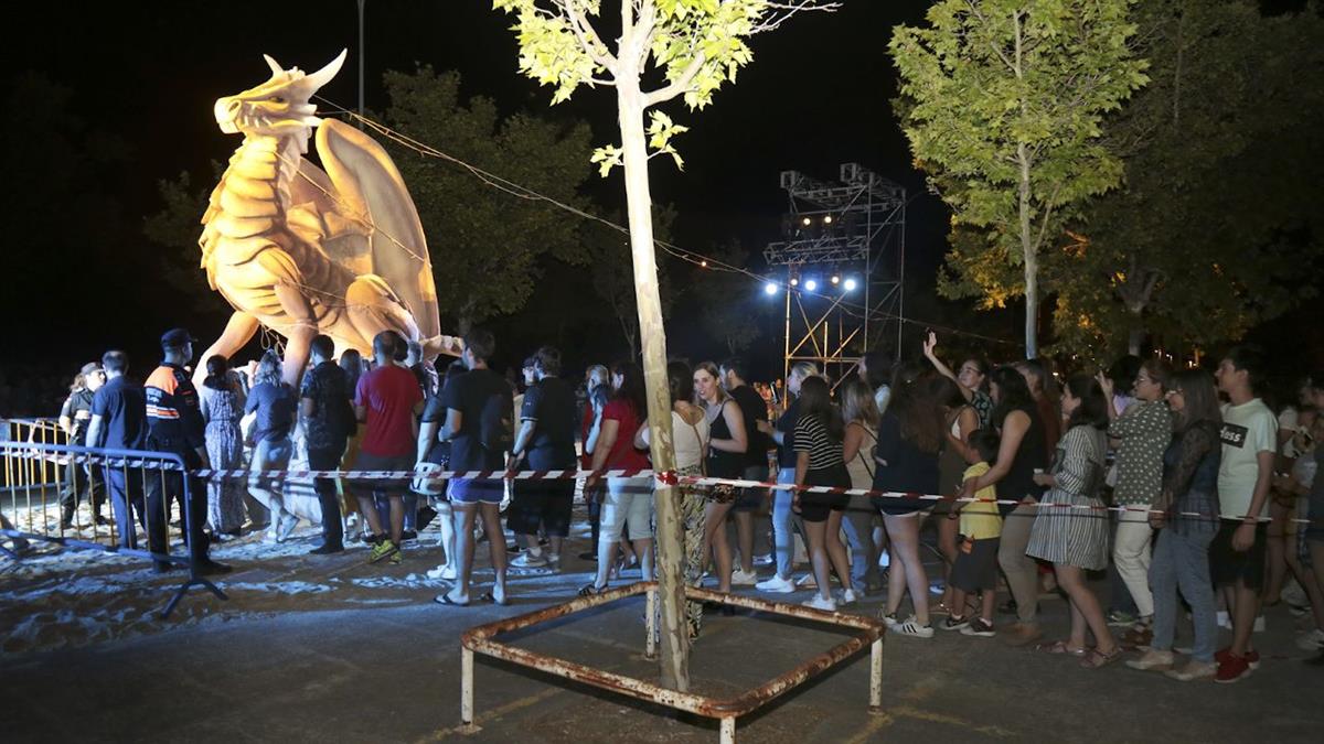 Además, habrá exhibición de Estatuas Humanas, el 50 Aniversario de la Escuela de Música, fuegos artificiales y muchas actividades más