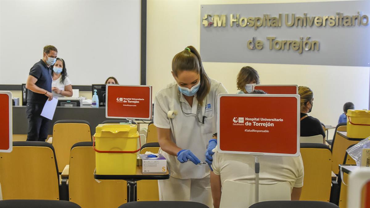 El centro sanitario torrejonero ha inoculado más de 126.500 dosis a más de 120.000 personas