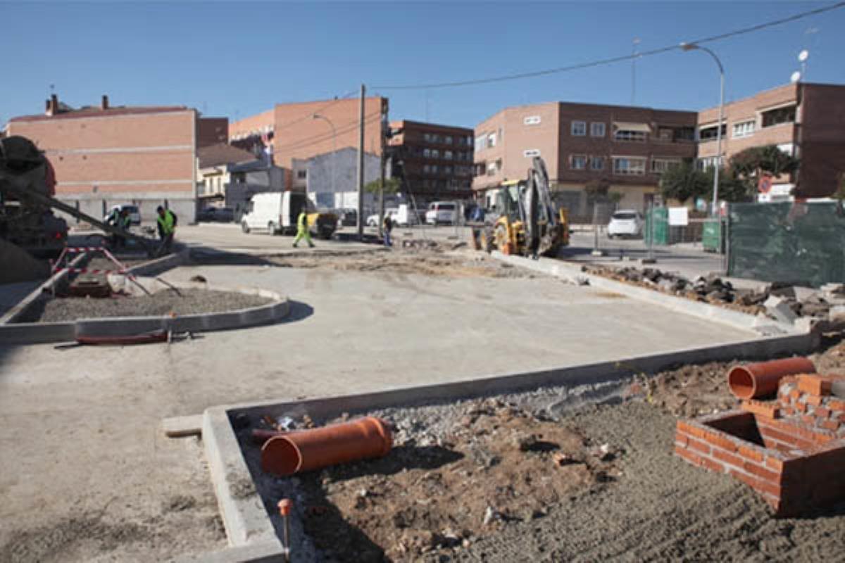 Las zonas rehabilitadas se encuentran en la unión de las calles Comunidad de Madrid e Ilustración y detrás de Castilla la Nueva