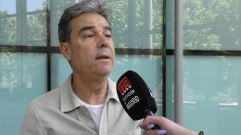 Diego Figuera, diputado de Más Madrid, explica ante nuestras cámaras lo sucedido