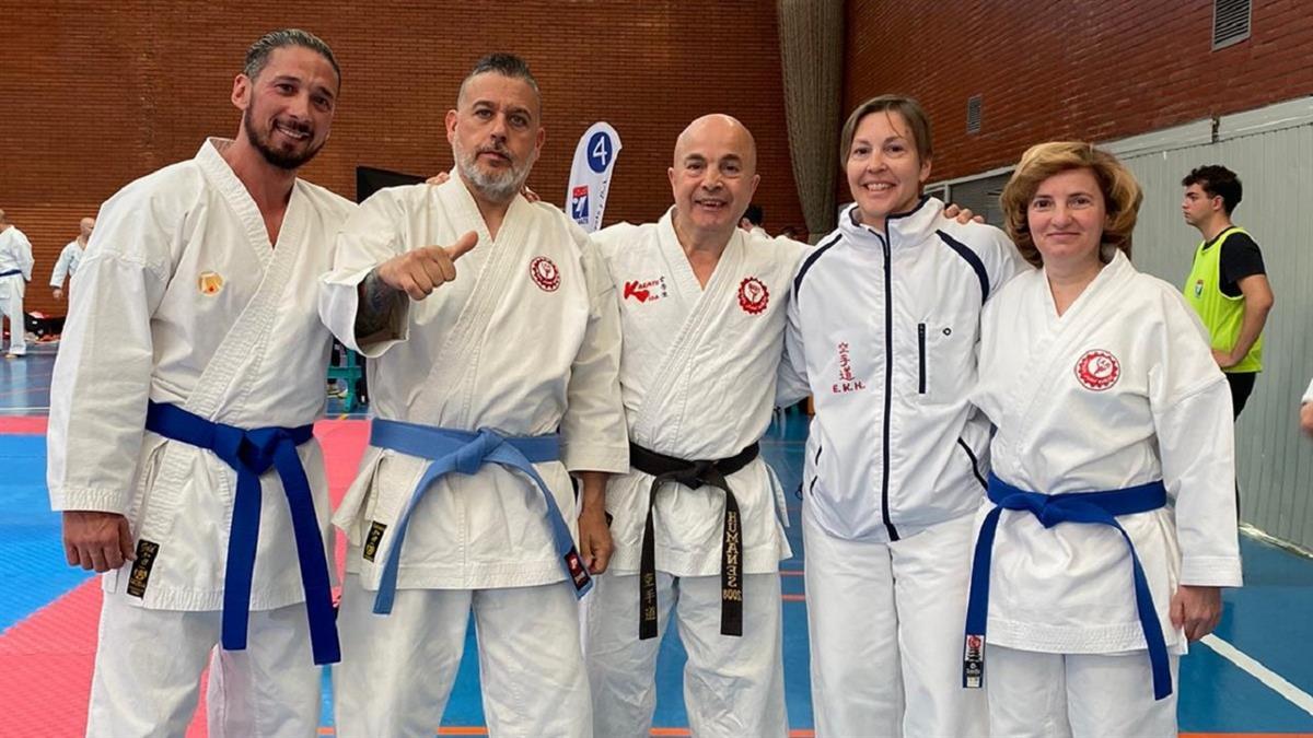 El más destacado fue el director de la escuela, Jesús Juan Rubio, que salió campeón de Kata Individual de 56 a 60 años