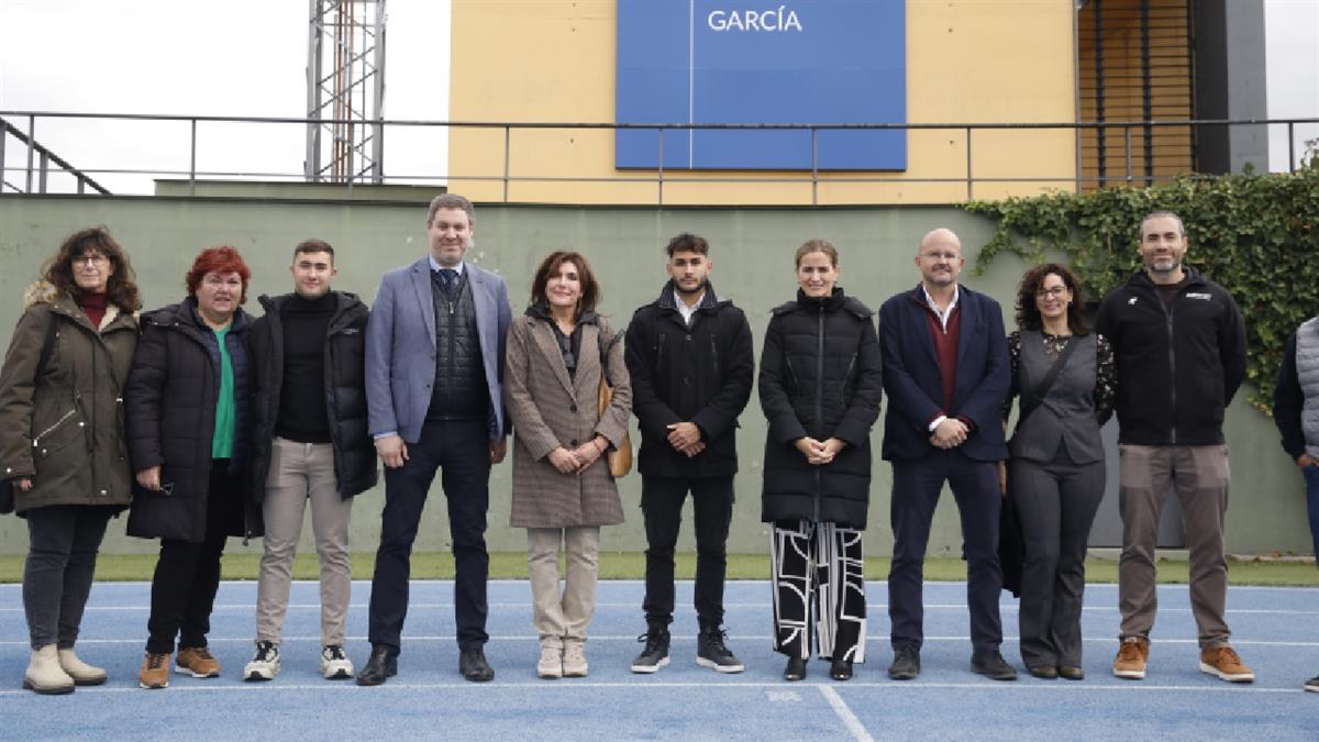 Latina dedica la pista de atletismo del CDM de Aluche a Ángel Basas 