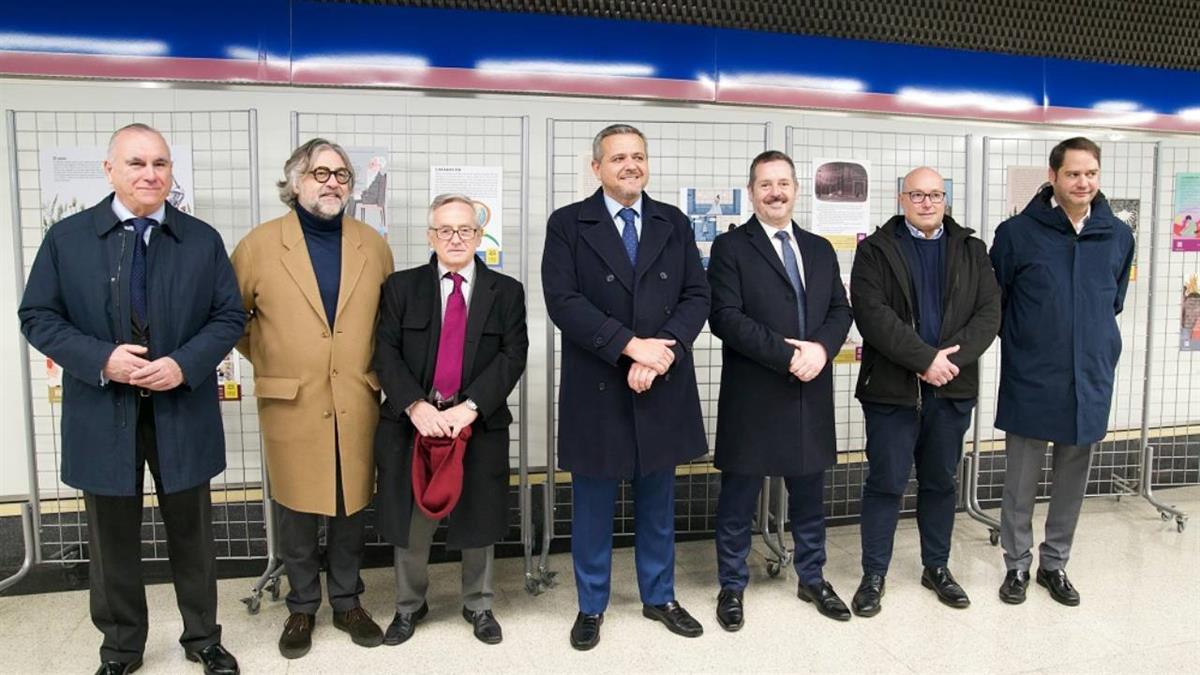 La Asociación de Editores de Madrid fomenta la lectura entre los usuarios del transporte público