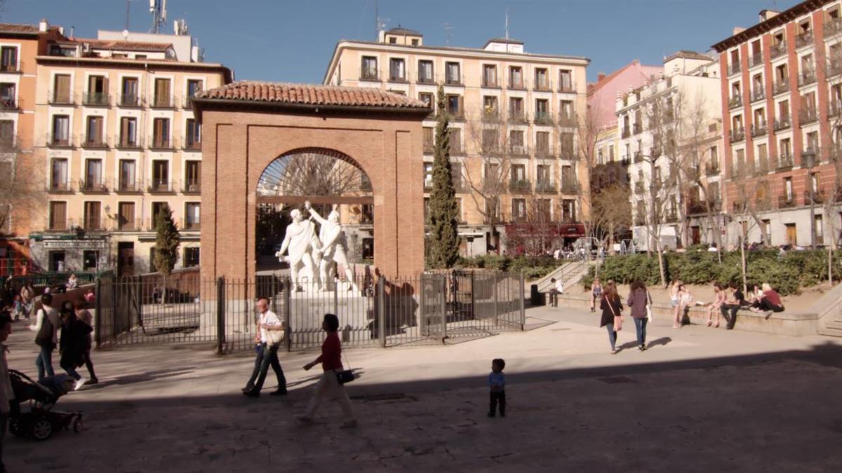 El Ayuntamiento de Madrid instala un total de 31 cámaras en ambas Plazas