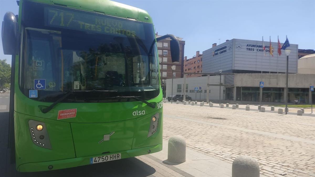 Se ha incorporado un nuevo autobús que permitirá reducir los tiempos de espera de los usuarios