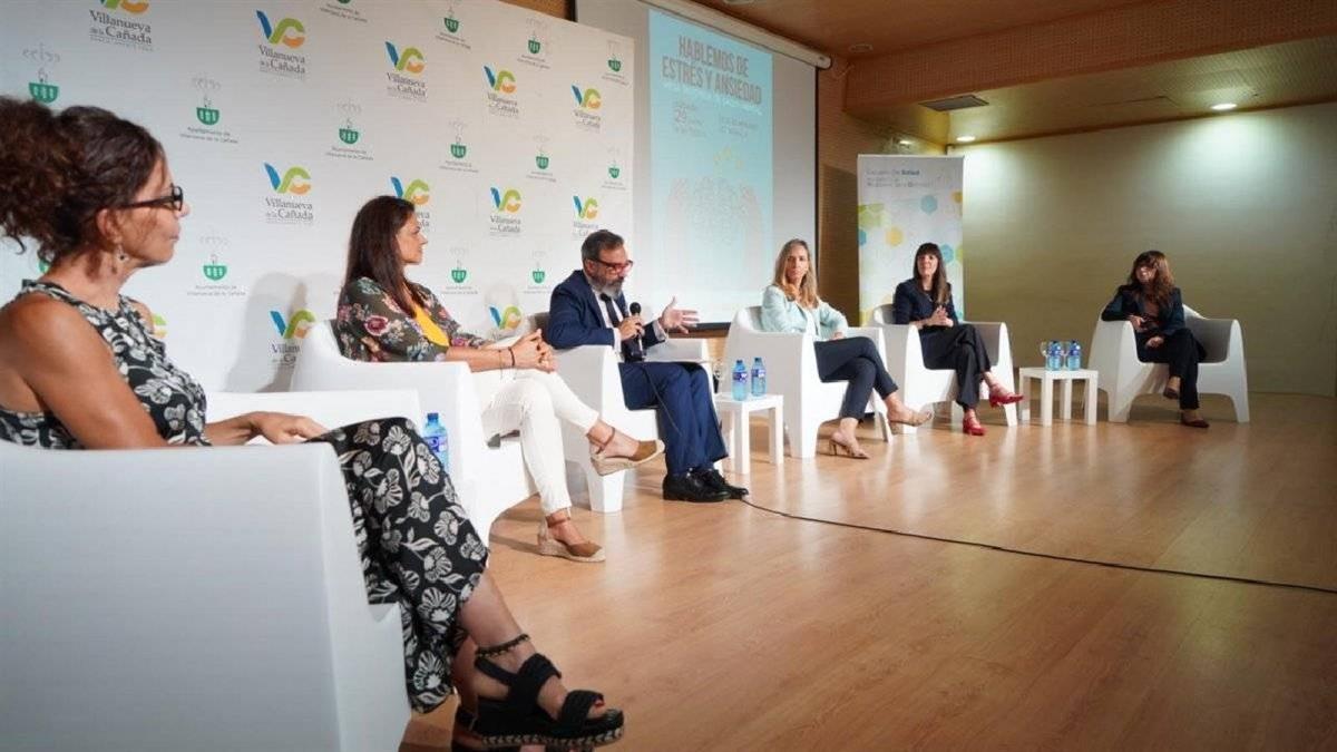 Mesa Redonda sobre salud mental en Villanueva de la Cañada