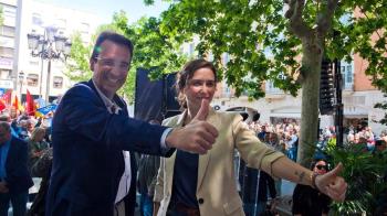 La presidenta y el alcalde protagonizan un mitin este jueves 24 de abril en la Plaza de España