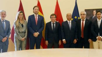 Al encuentro han asistido también el presidente de la Real Federación Española de Natación y el presidente de World Aquatics
