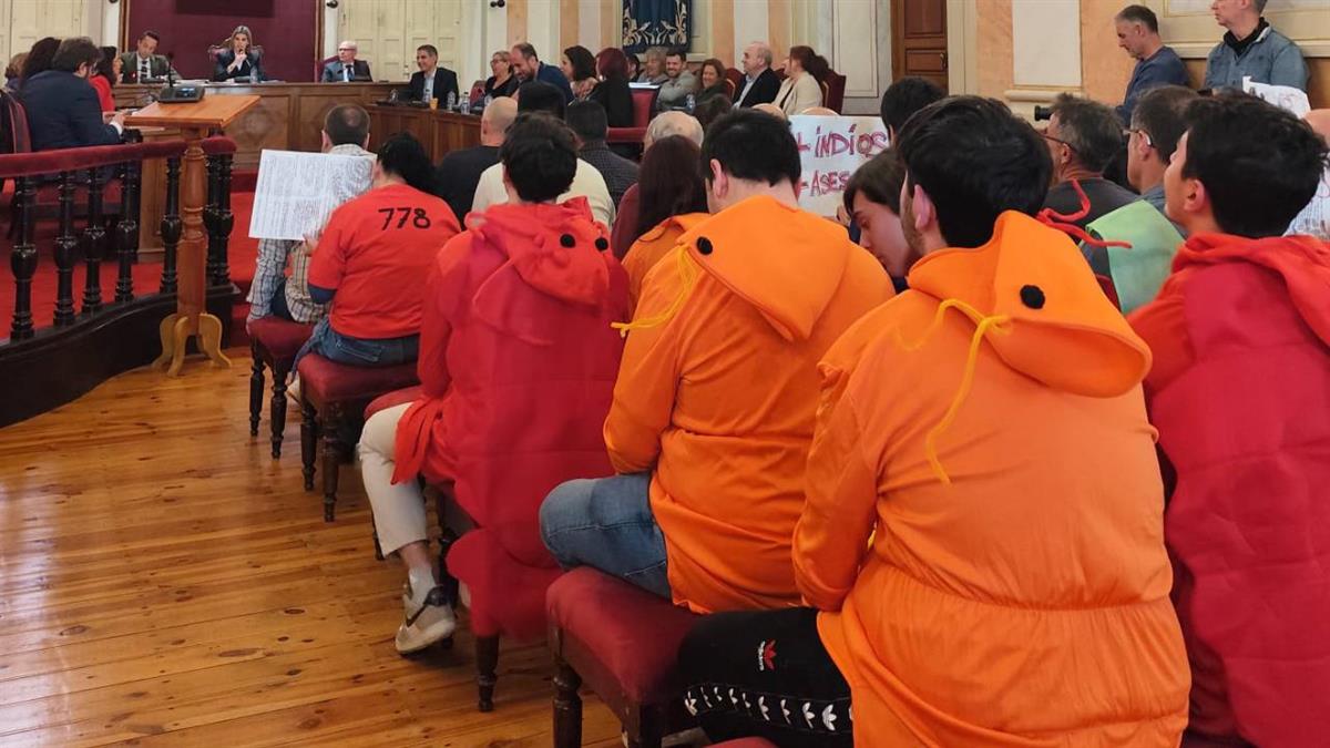 Los socialistas denuncian que la actitud de los integrantes del equipo de Gobierno