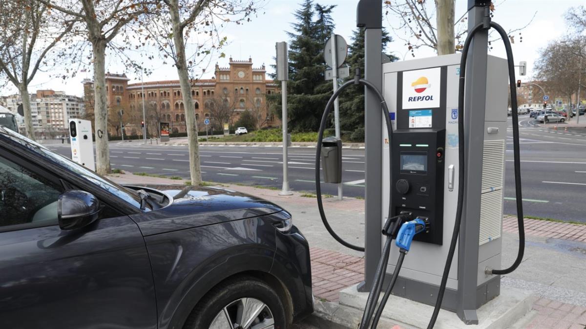 El Ayuntamiento de Madrid licita esta construcción que permitirá recargar 26 vehículos