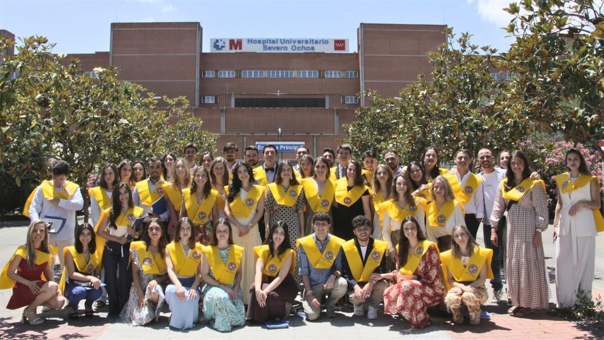 Este año otros 49 alumnos de la Universidad Alfonso X el Sabio han terminado sus estudios en el centro hospitalario