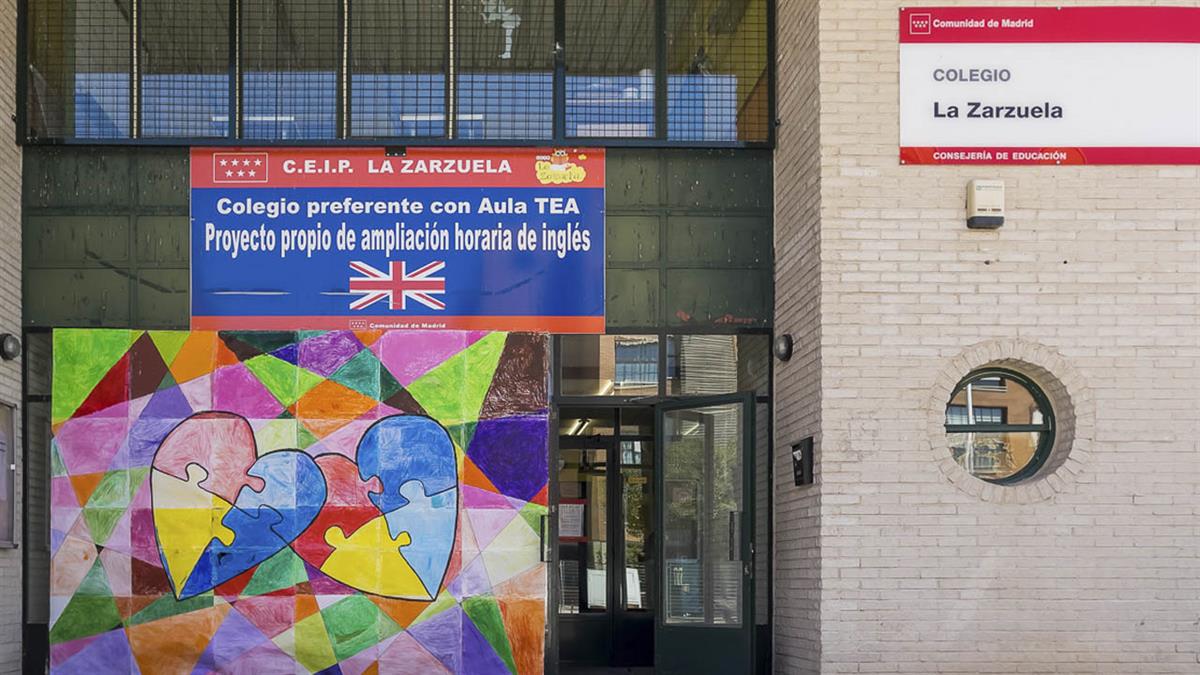 El CEIP La Zarzuela y el IES Isaac Peral contarán con clases preferentes para alumnos con TGD