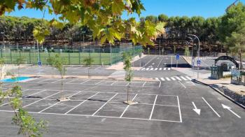 Abre el nuevo parking del Polideportivo