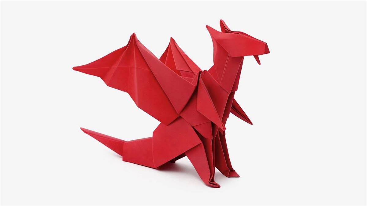 Las obras expuestas pertenecen a la Escuela Museo Origami Zaragoza, uno de los pocos museos de papiroflexia que existen en el mundo