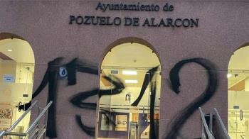 La localidad se ha encuentrado con mensajes cargados de hostilidad contra la Policía