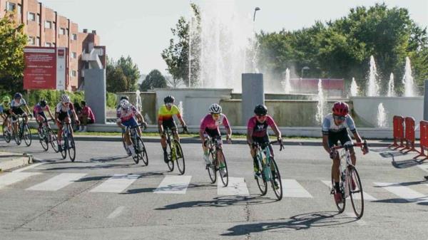 ¡Súbete a la bici con la Fundación Alberto Contador!